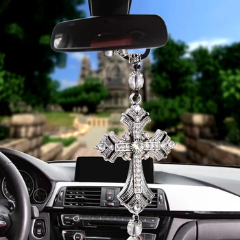Metal Og Krystal Diamant Kors Jesus Christian Car Rear View Mirror Bil Vedhæng Hængende Bil Styling Tilbehør Auto Dekoration