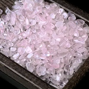 Naturlig gemstone rosa kvarts krystal væltede sten mineralske krystaller åndelig healing reiki fish tank dekoration arredo casa